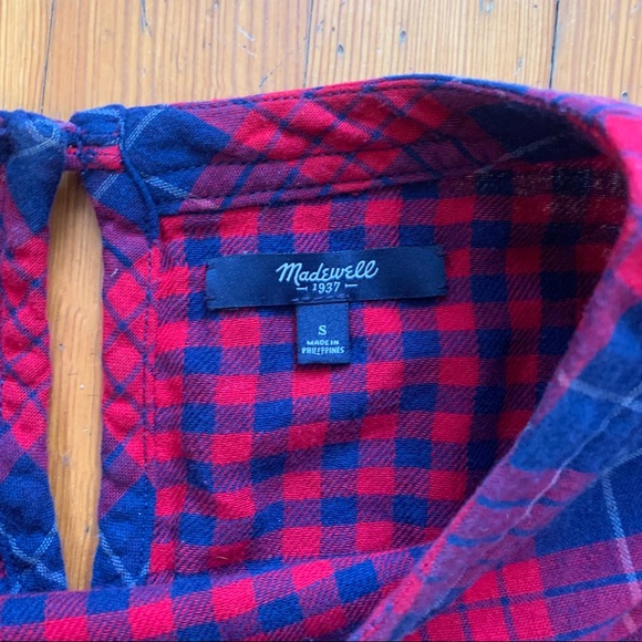 Short-Sleeve Dress in Edina Plaid - Picture 6 of 10